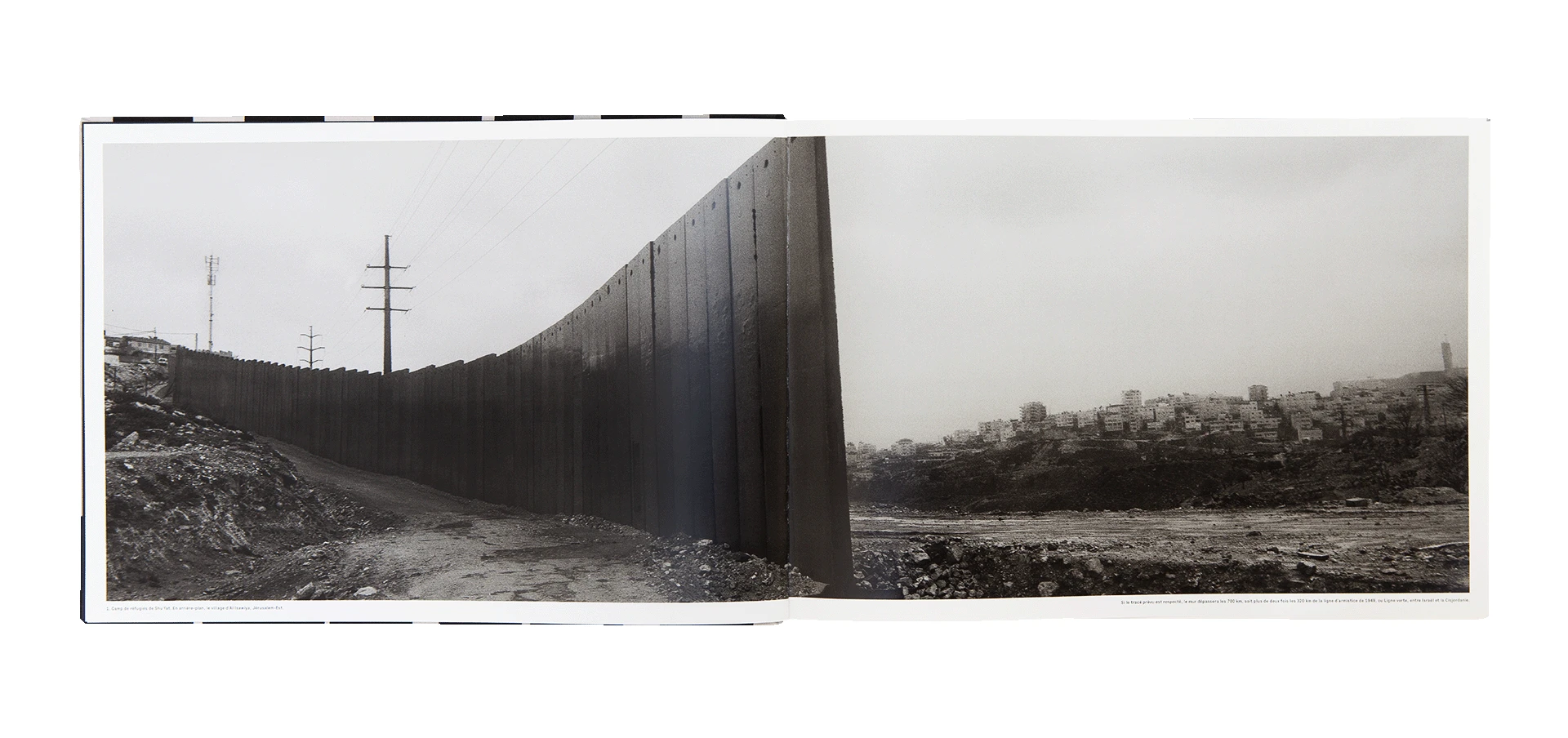 Josef Koudelka – Wall – www.photobookstore.nl